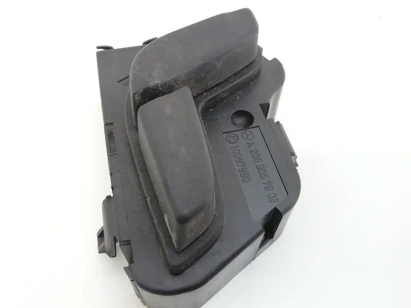 Interruttore pulsante regolatore sedile SX MERCEDES GLC Serie (W253) (15>) A2059057903 Diesel 2200