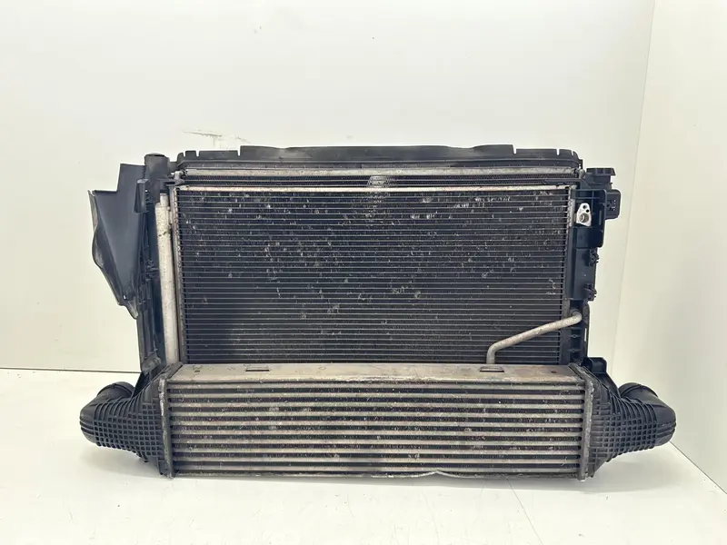 Kit Radiatori MERCEDES Classe GLK Serie (X204) (08>15) A2045003603 651912 Diesel 2.2 (08>15)