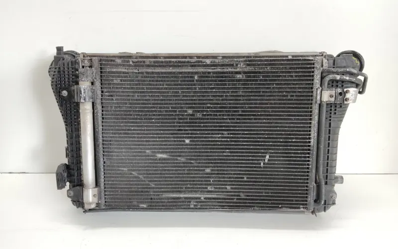 Kit Radiatori VOLKSWAGEN Golf 6 Berlina (08>12) 1K0145803,1K0121207, Diesel 2.0 (08>12)