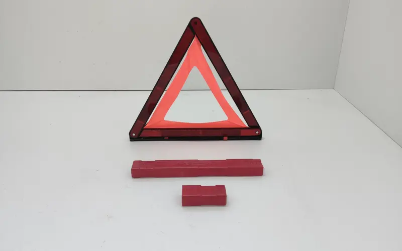 kit triangolo emergenza MERCEDES Classe E S. Wagon W212 A1718900097 Diesel 2.0