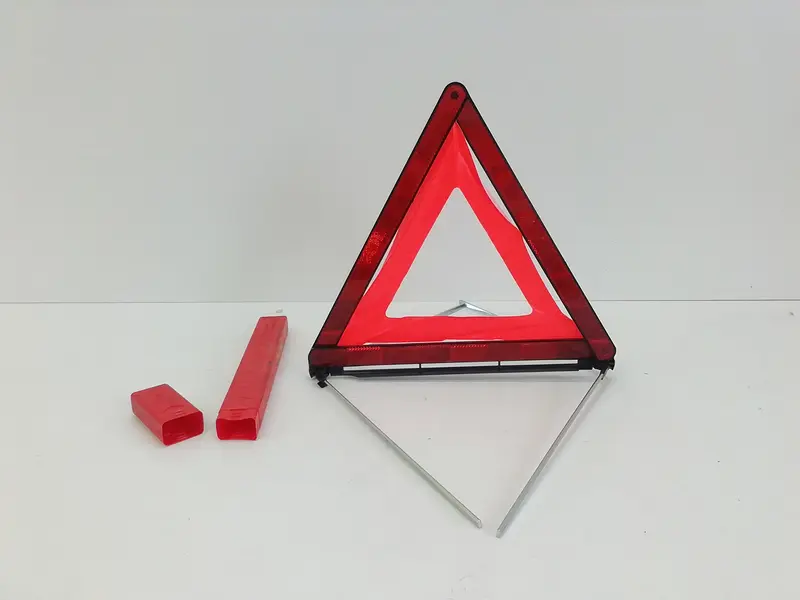 kit triangolo emergenza MERCEDES ML W164 3° Serie A1648900097 Benzina (05>11)