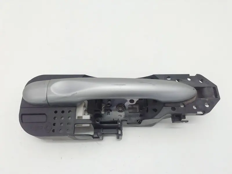 Maniglia esterna Anteriore Destra RENAULT Megane III Grand Tour (08>15) Diesel 1500 (08>15)