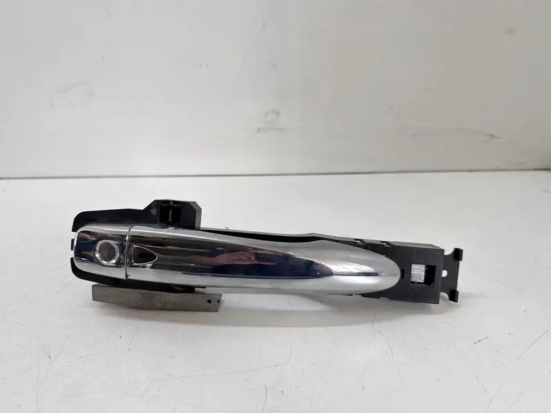 Maniglia esterna Anteriore Sinistra NISSAN X-Trail Serie (T32) (14>18) 806406FK0D 806406FK0D Diesel 2.0 (14>18)