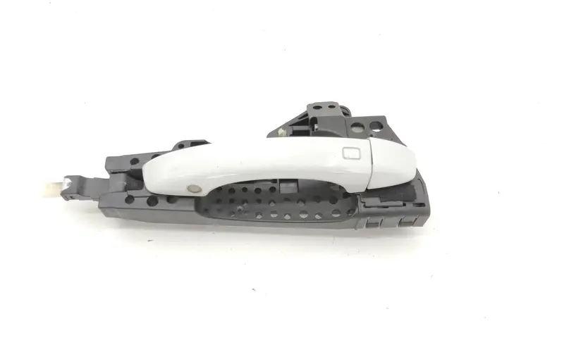Maniglia esterna Posteriore Destra AUDI A6 Avant Serie C7 (4G5) (11>) 4H0837886 Diesel 3.0 (11>18)