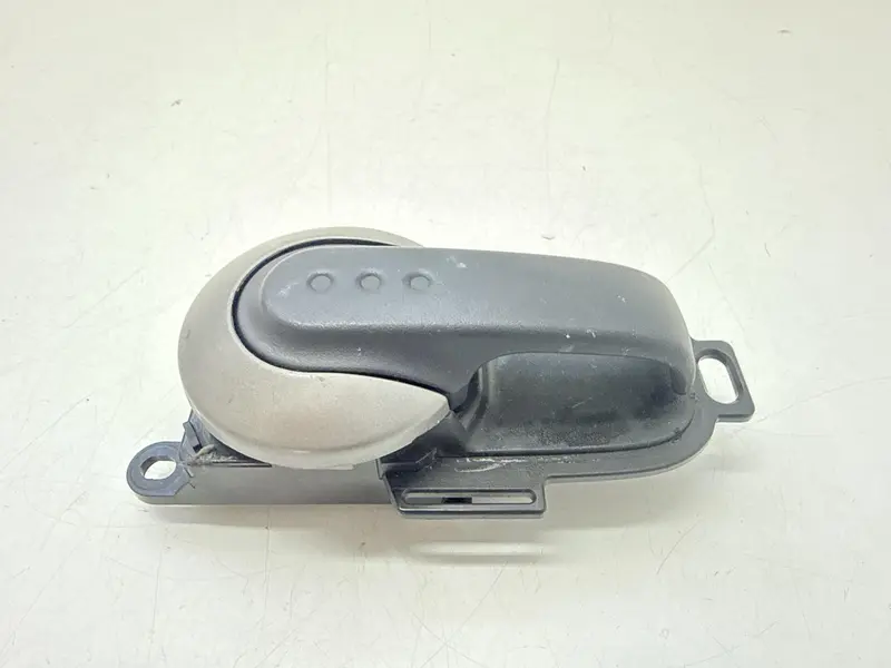 Maniglia interna Anteriore Destra NISSAN Note 1° Serie 806709U000 5010800006 Diesel (06>08)