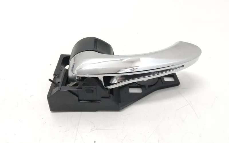 Maniglia interna Anteriore Destra TOYOTA Rav4 4° Serie Diesel 2.2 (05>09)