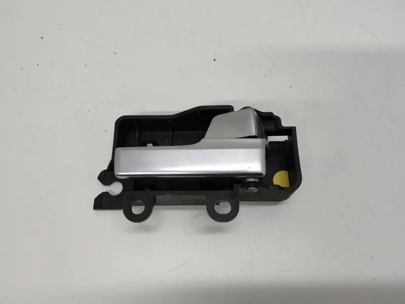 Maniglia interna Posteriore Destra FORD Focus S. Wagon 3° Serie 1470111 3M51-R22600 Diesel 1.8 (04>08)