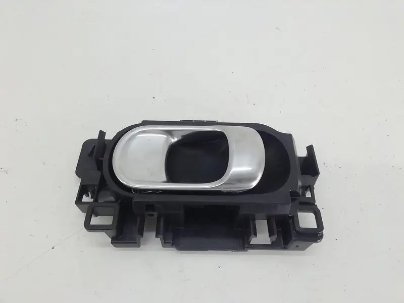 Maniglia interna Posteriore Sinistra CITROEN C4 Cactus Diesel 1600 (14>18)