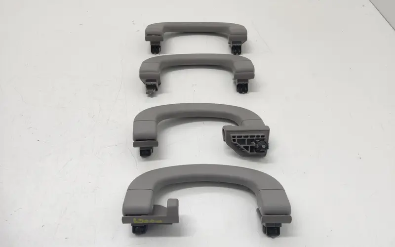 Maniglie Tetto ALFA ROMEO Stelvio Serie (949_) (16>) Benzina