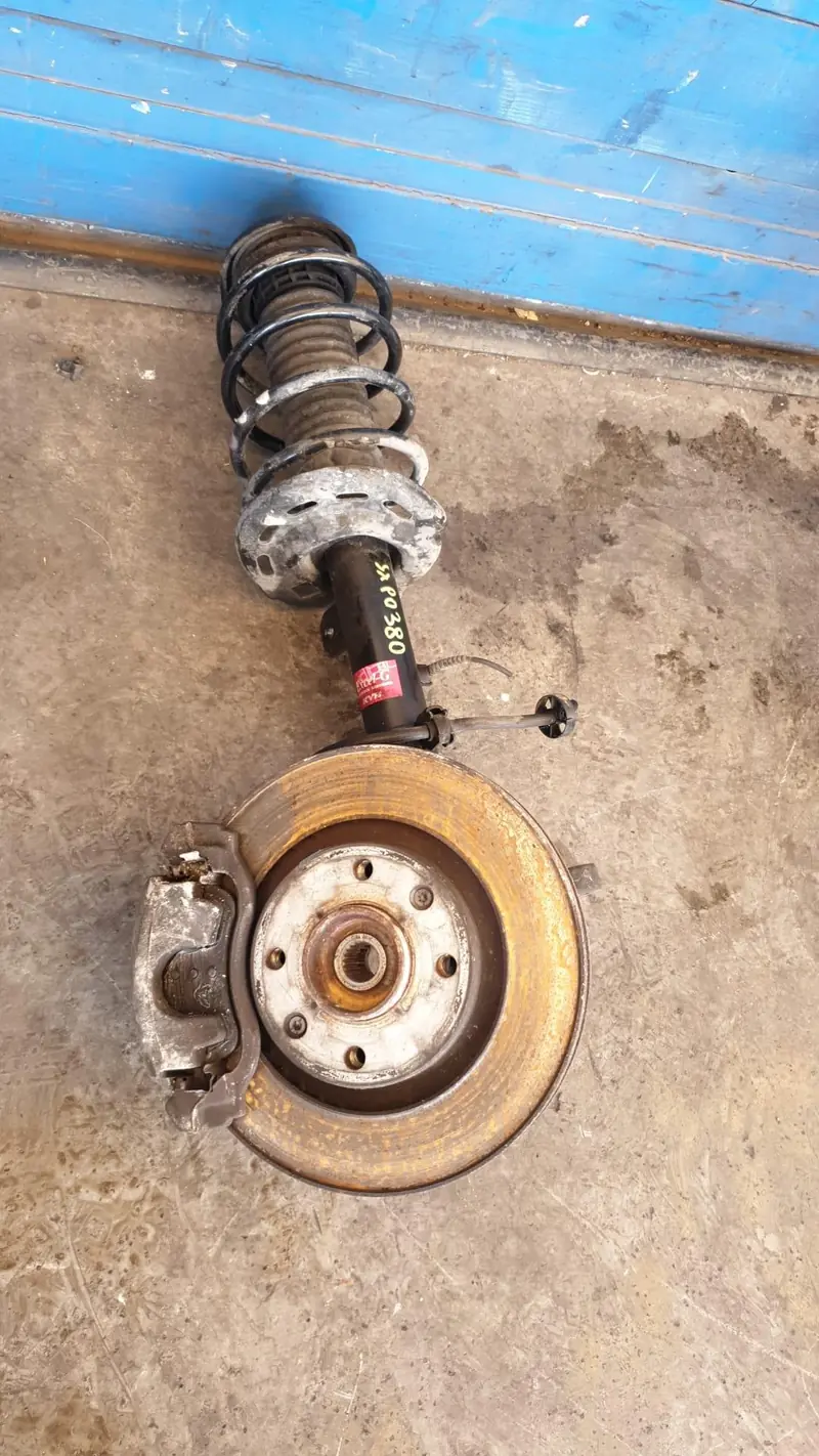 Massa Meccanica Anteriore Sinistra CITROEN C4 Cactus Diesel 1500 (14>18)