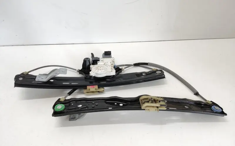 Meccanismo alzavetro Ant. SX JAGUAR XE Serie (X760) (15>) T4N19511 GX732320AE Diesel 2.0