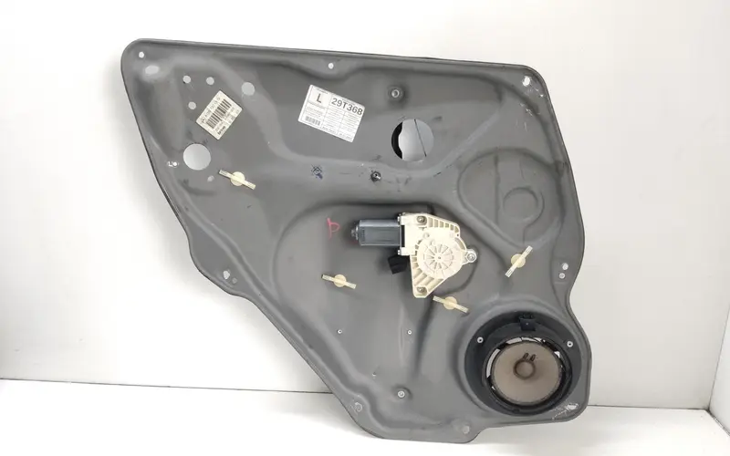 Meccanismo alzavetro Post. SX MERCEDES Classe A W169 3° Serie A1697303379 A1697301379 Diesel 2.0 (04>08)