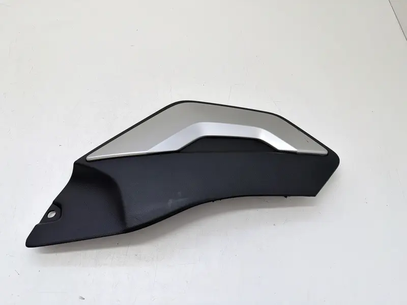 Modanatura console tunnel centrale DACIA Duster Serie 689216018R Bifuel/Gas 1.6 (17>24)