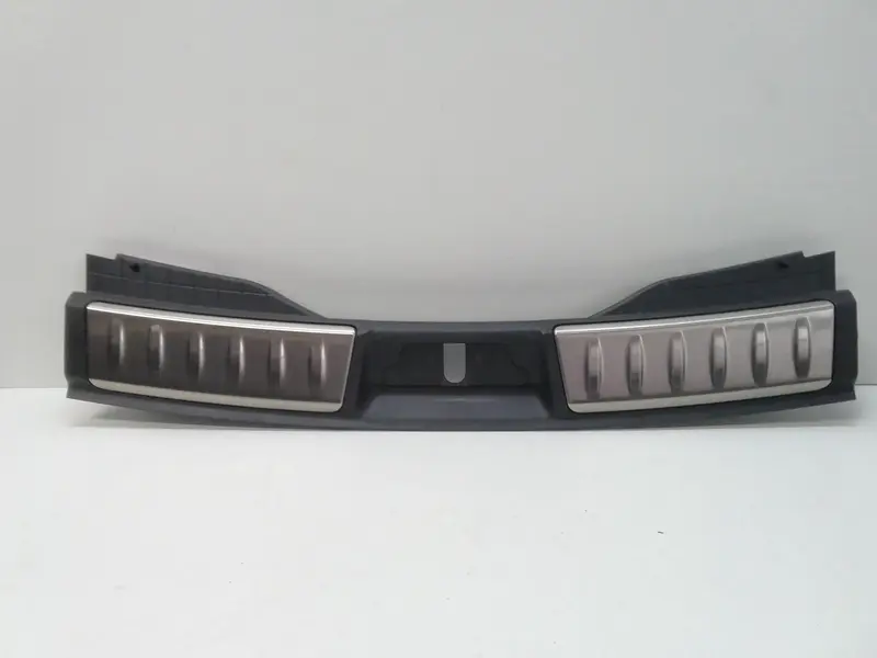 Modanatura Copribagagliaio JAGUAR F-Pace Serie (16>20) KK83-406A64-AA Diesel 2000 (16>20)