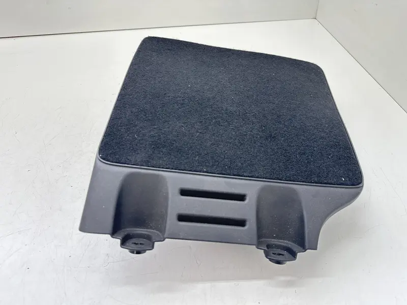 Modanatura Copribagagliaio RENAULT Twingo III serie (14>) 745L76458R Benzina