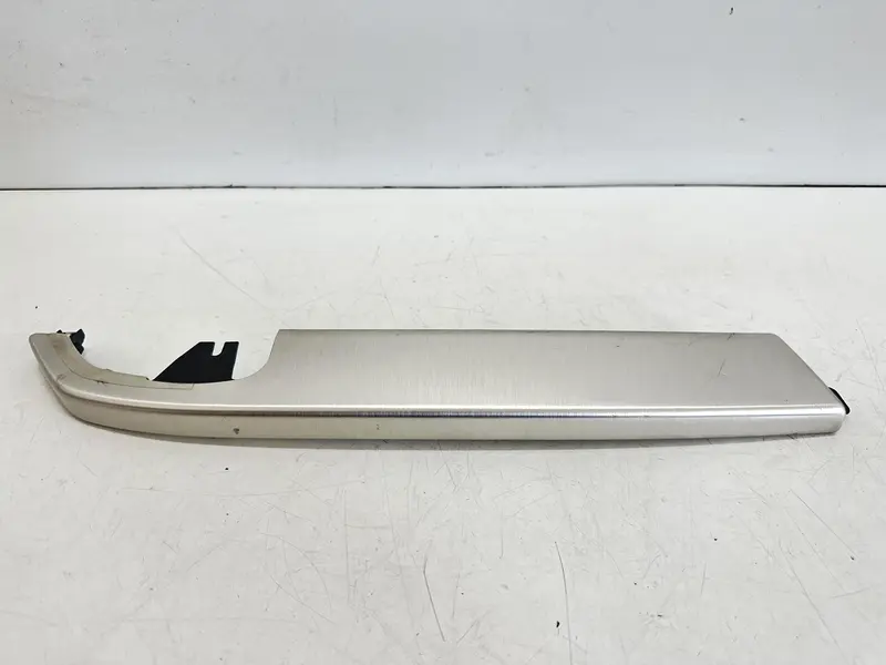 Modanatura laterale cruscotto DX LAND ROVER Discovery Sport (L550) (14>18) LR088592 FK722640E72BF Diesel 2.0 (14>18)
