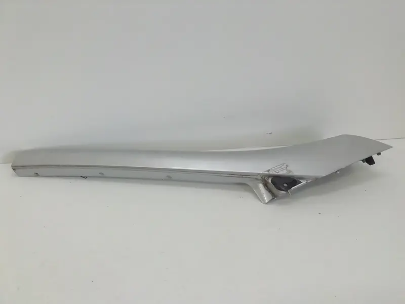 Modanatura parabrezza RENAULT Grand Scenic Serie (11>) 768349558R Diesel 1500 (09>16)