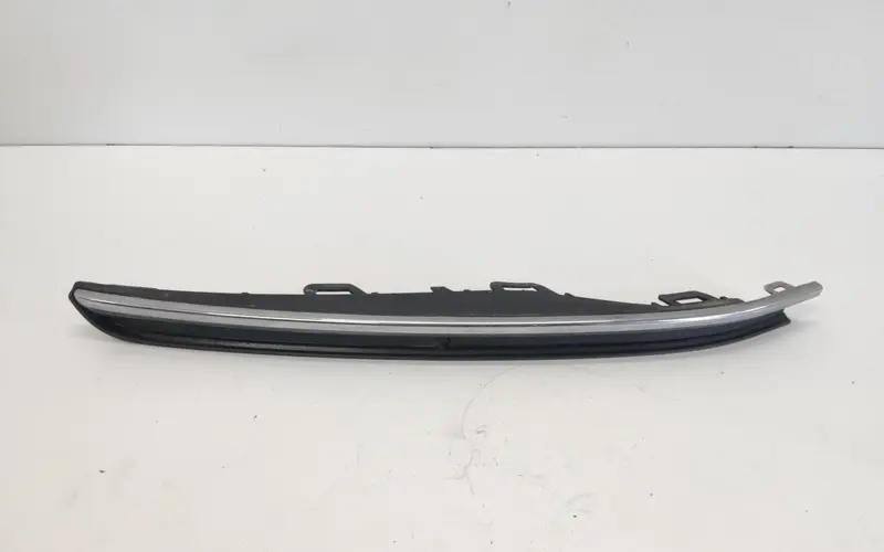 Modanatura Paraurti Posteriore Sinistra VOLKSWAGEN Golf 7 Berlina (12>) 5G0853665M Benzina