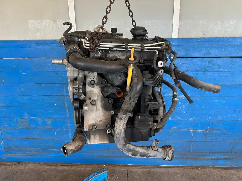 Motore Semicompleto SEAT Altea Berlina 03G100098MX 1K0131890,038103373R Diesel 1.9