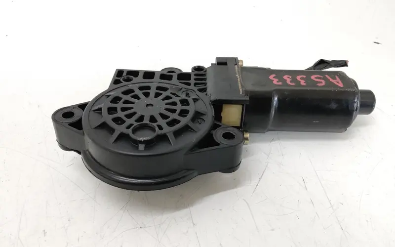 Motorino Alzavetro anteriore destra HYUNDAI Tucson Serie (04>09) 824602E000 3130034192 Diesel 2.0 (04>09)