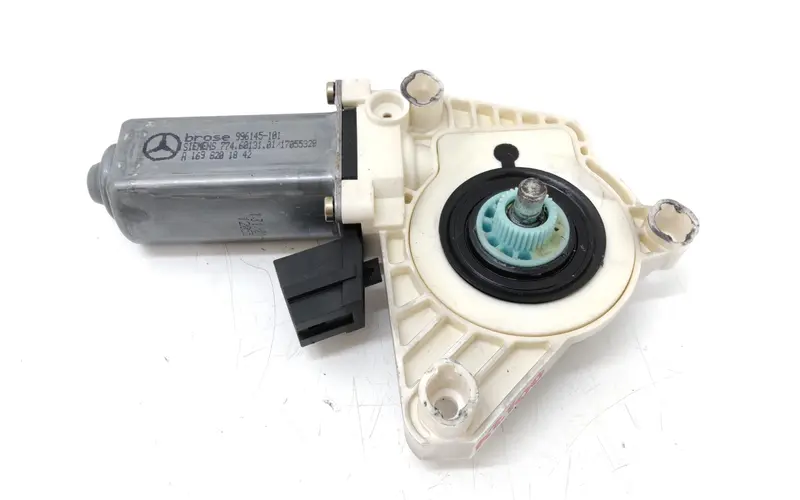 Motorino Alzavetro anteriore destra MERCEDES Classe A W169 3° Serie A1698204242 A1698201842 Diesel 2.0 (04>08)