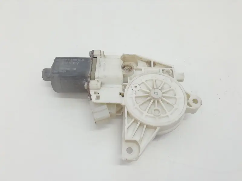 Motorino Alzavetro anteriore destra MERCEDES Classe B W246 2° Serie A2469065200 Diesel 1500