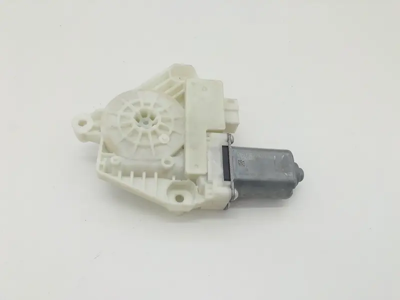 Motorino Alzavetro anteriore destra MERCEDES GLC Serie (W253) (15>) A2139069501 Benzina