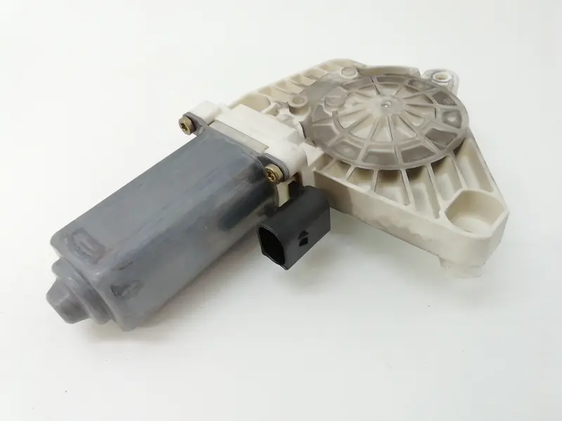 Motorino Alzavetro anteriore Sinistro MERCEDES Classe A Serie (W176) (12>18) A1698201542 Benzina 1700 (12>18)