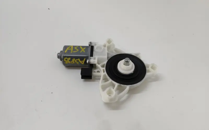 Motorino Alzavetro Anteriore Sinistro MERCEDES Classe A Serie (W177) (18>) A0009062910 A009065806 Benzina 1.3