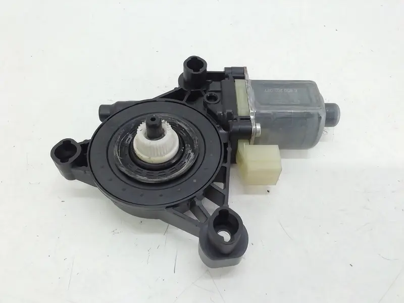 Motorino Alzavetro Anteriore Sinistro VOLKSWAGEN T-Roc Serie 5Q0959801A Benzina 1000 (17>21)