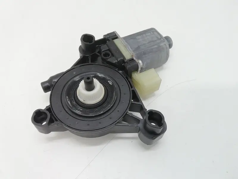 Motorino Alzavetro anteriore Sinistro VOLKSWAGEN T-Roc Serie 5Q0959801A Diesel 1600 (17>21)