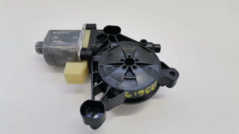 Motorino Alzavetro posteriore destra AUDI Q3 Sportback Serie (F3N) (19>) 5q0959801 Diesel 2000