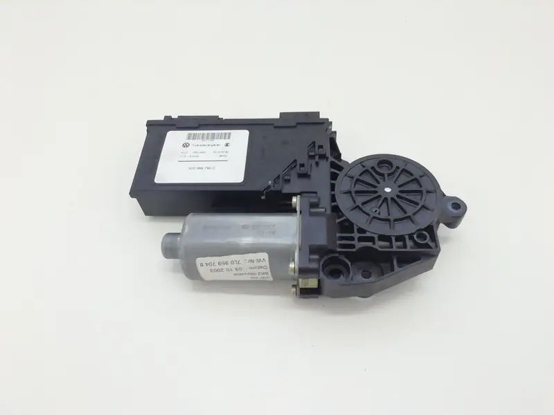 Motorino Alzavetro posteriore destra VOLKSWAGEN Touareg 1° Serie 7L0959704B Diesel 5000 (02>06)