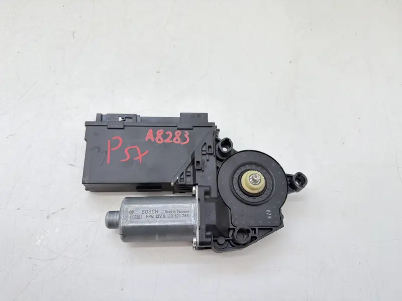 Motorino Alzavetro Posteriore Sinistro PORSCHE Cayenne 1° Serie 7L0959795A Benzina (02>07)