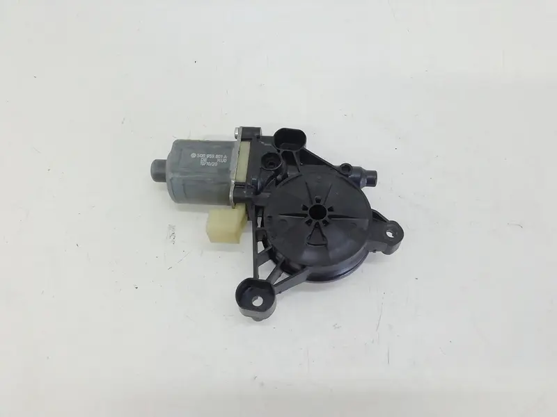 Motorino Alzavetro Posteriore Sinistro VOLKSWAGEN Golf Serie VIII (19>) 5Q0959801A Diesel 1600