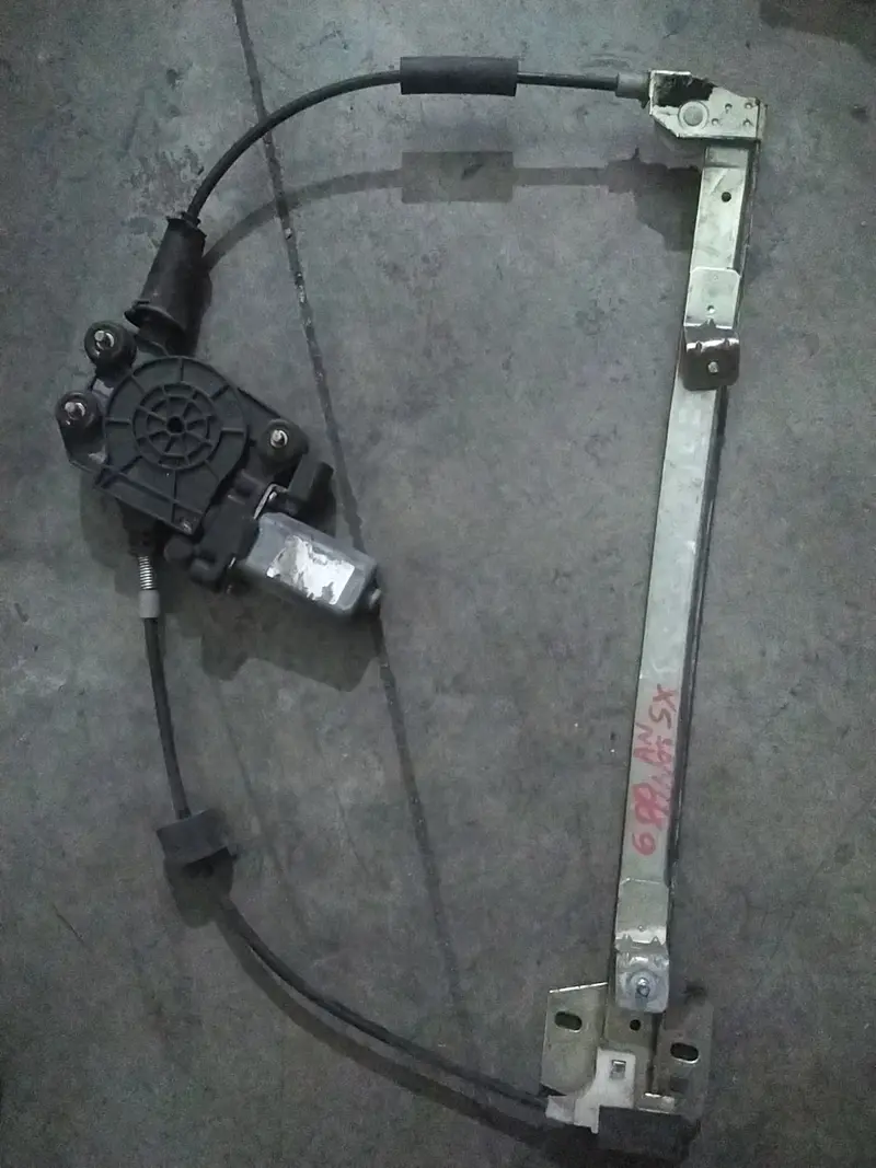 Motorino alzavetro sinistro fiat 600 codice 46512240