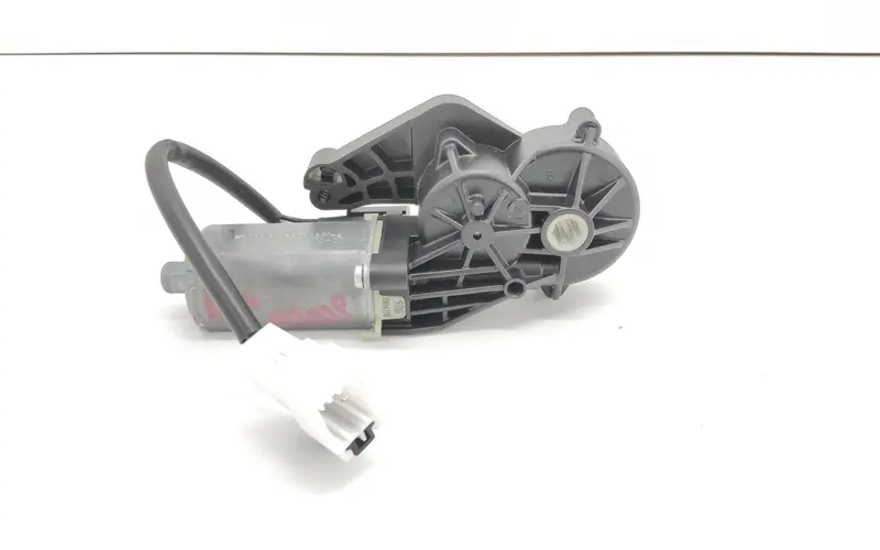 Motorino regolazione sedile DX MERCEDES Classe E Berlina W212 82584371-4 Diesel 2.1