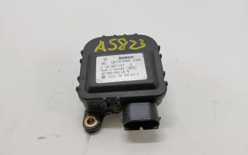 Motorino riscaldamento AUDI A6 Avant Serie C5 (4B5) (97>04) 4B1820511A Benzina (97>04)