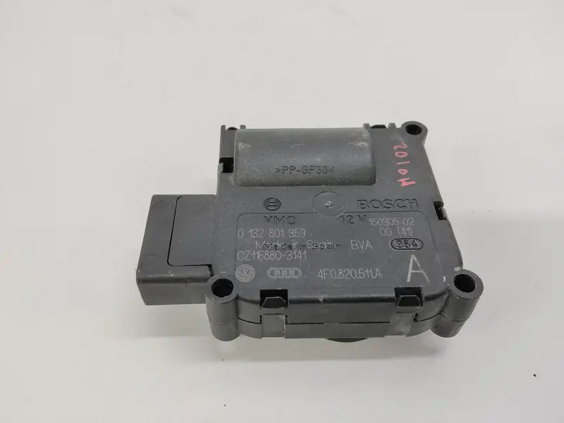 Motorino riscaldamento AUDI A6 Berlina Serie C4 (4A2) (94>97) 4F0820511A 0132801359 Diesel 2000 (94>97)