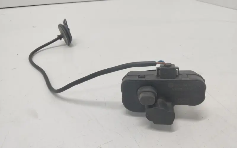 Motorino tappo serbatoio carburante VOLKSWAGEN Tiguan 1° Serie 5N0810773D Diesel 2.0 (07>11)