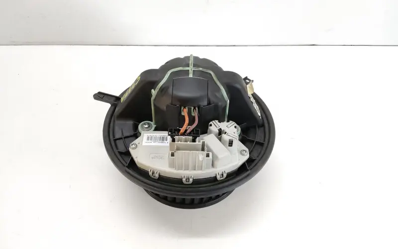 Motorino ventilazione abitacolo BMW Serie 3 E93 Cabrio 64119227670 985465S Diesel 2.0