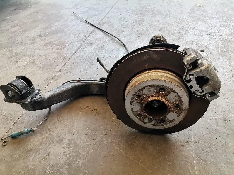 Mozzo Posteriore Sinistro BMW X3 1° Serie 3413251 Diesel 2000 (04>10)