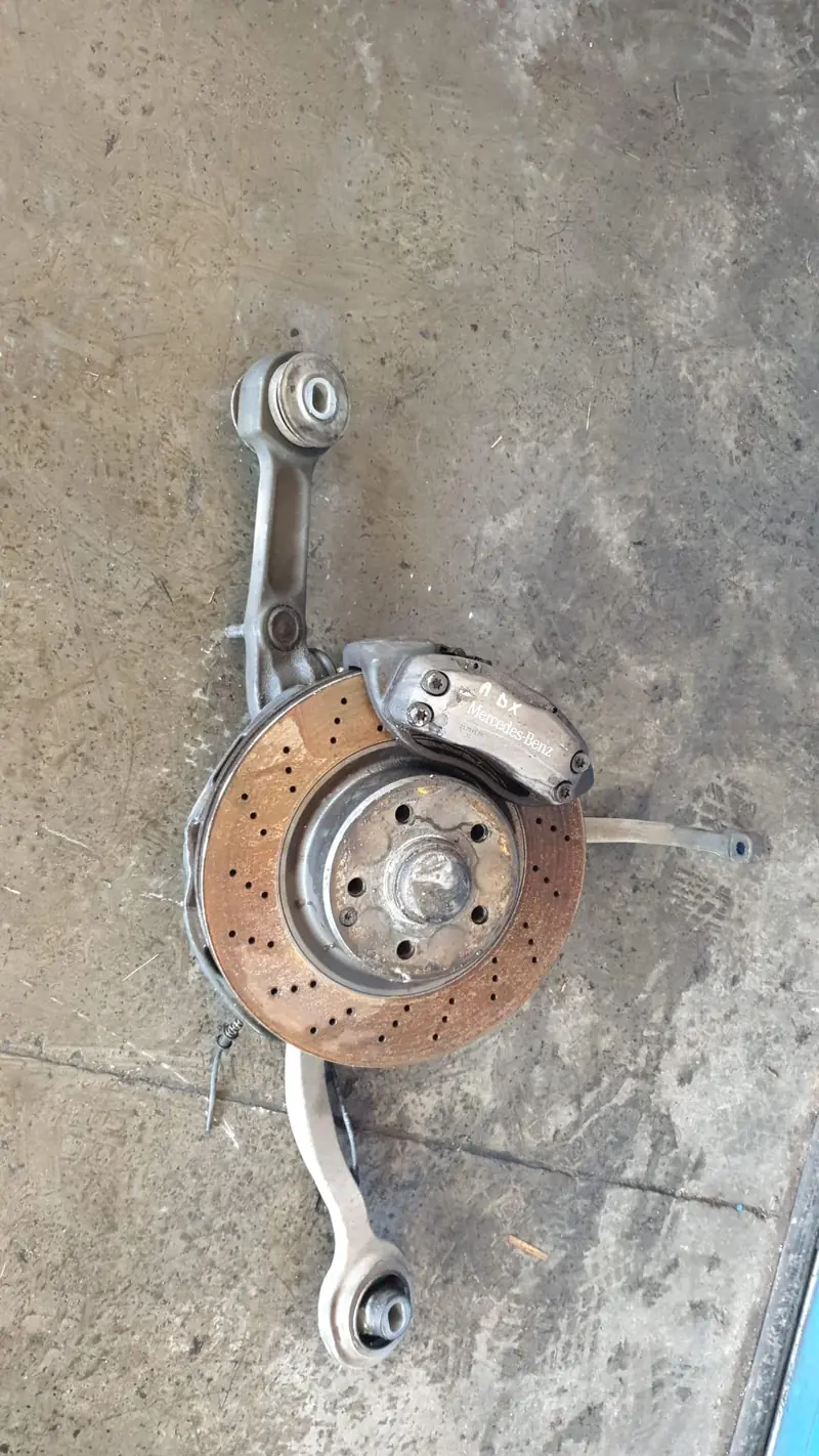 Mozzo ruota anteriore destra MERCEDES Classe S W220 4° Serie Diesel 3200 (99>05)