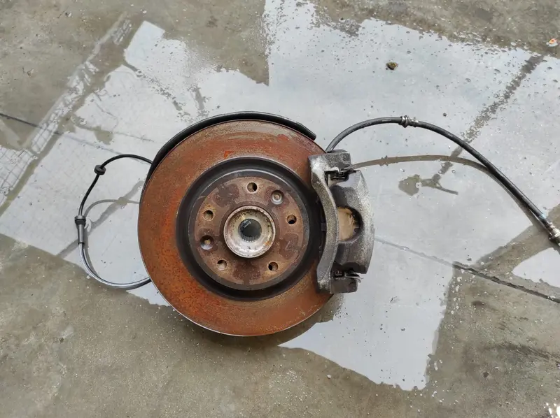 Mozzo ruota anteriore destra passeggero NISSAN Qashqai Serie Diesel 1500