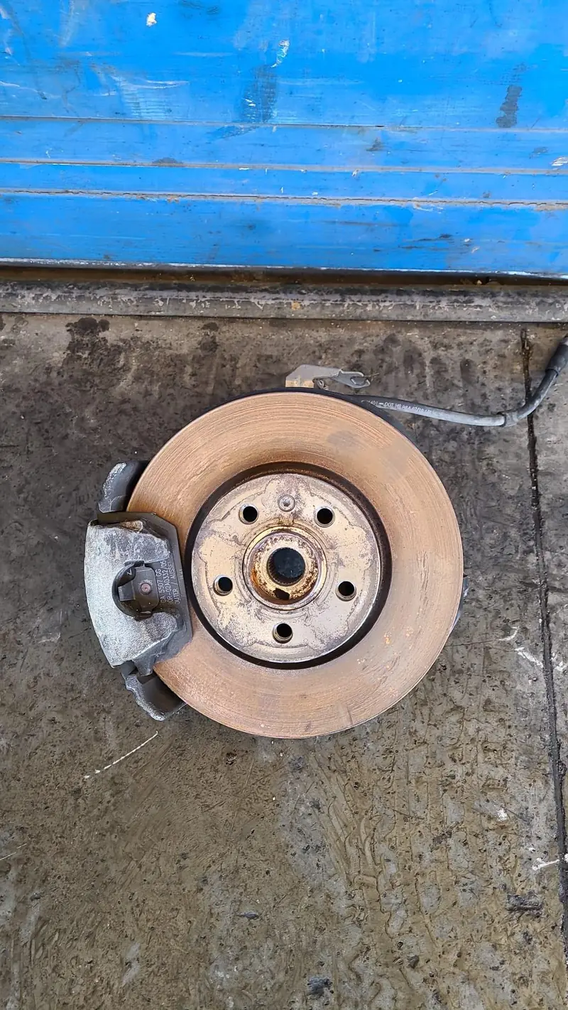 Mozzo ruota anteriore Sinistra guida VOLKSWAGEN T-CROSS Serie (19>) Diesel 1600