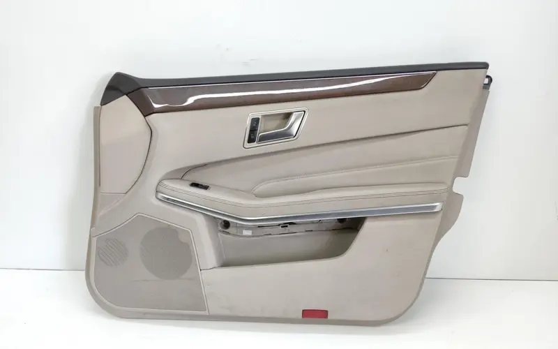 Pannello anteriore destro MERCEDES Classe E Berlina W212 A21272004629J71 A2127270090 Diesel 2.1