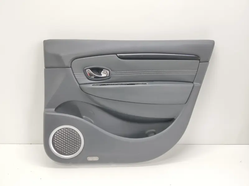 Pannello anteriore destro RENAULT Grand Scenic Serie (11>) 809000460R 809003520R Diesel 1.6 (09>16)