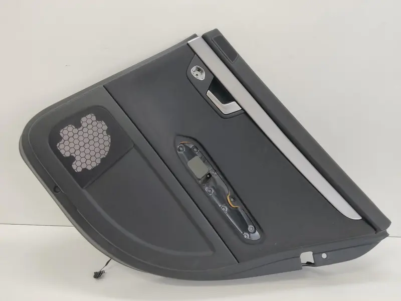 Pannello Posteriore Destro AUDI A4 Berlina (8E) (04>07) 8E0867304BCM73 Diesel 2.0 (04>07)