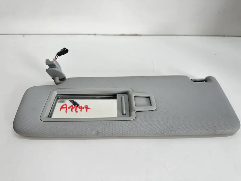 Parasole aletta anteriore SX AUDI A4 Allroad Serie B9 (8WH) (16>20) 8W0857551K7C0 8W0857551 Diesel 2.0 (16>20)
