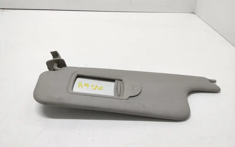 Parasole aletta anteriore SX RENAULT Megane ll Serie (06>08) 8200246823 Diesel 1.5 (06>08)